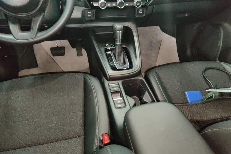 Used Honda Vezel 2025 1.5L CVT Comfort Edition Gear Lever
