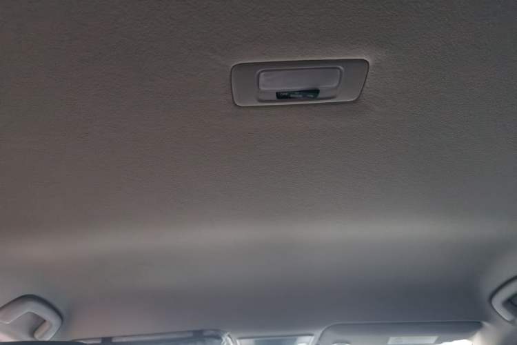 Used Honda Vezel 2025 1.5L CVT Comfort Edition Headliner