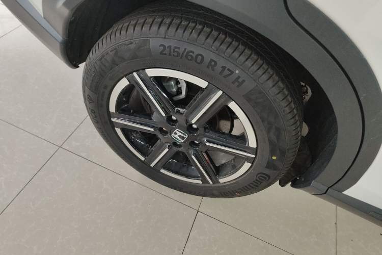 Used Honda Vezel 2025 1.5L CVT Comfort Edition Right Rear Wheel Hub