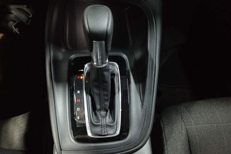 Used Honda Vezel 2026 Model 1.5L CVT Elite Edition Gear Lever
