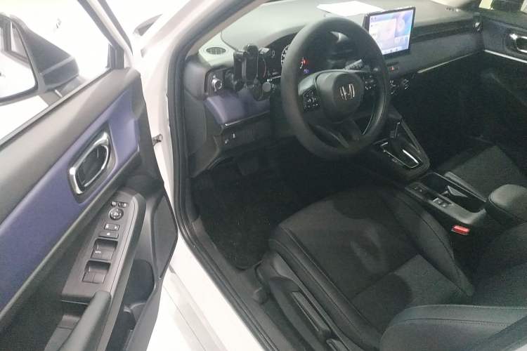 Used Honda Vezel 2026 Model 1.5L CVT Pioneer Edition Driver Seat