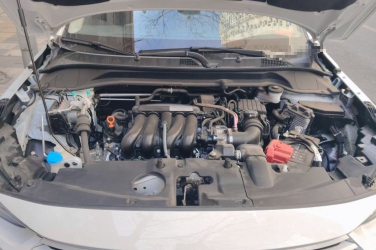Used Honda Vezel 2026 Model 1.5L CVT Pioneer Edition Engine Bay