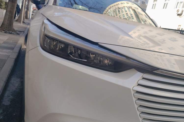Used Honda Vezel 2026 Model 1.5L CVT Pioneer Edition Right Front Headlight