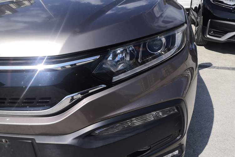 Used Honda XR-V 2017 1.8L EXi CVT Comfort Version Left Front Headlight