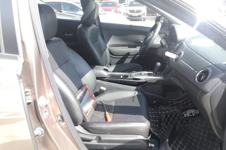 Used Honda XR-V 2017 1.8L EXi CVT Comfort Version Right Front Seat