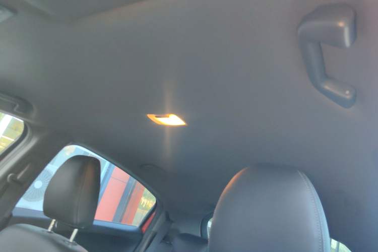 Used Honda XR-V 2015 1.5L LXi CVT Classic Edition Headliner