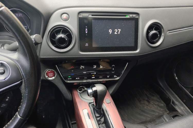 Used Honda XR-V 2015 1.8L VTi CVT Luxury Edition Audio And AC Panel