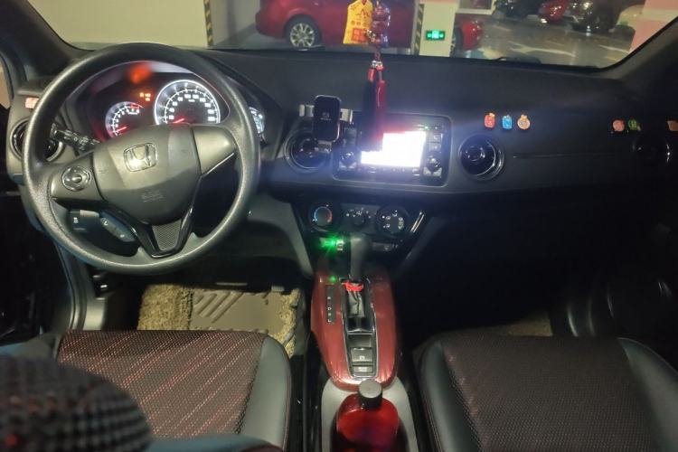Used Honda XR-V 2015 1.8L EXi CVT Comfort Version Center Console