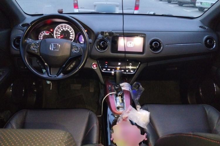 Used Honda XR-V 2015 1.8L VTi CVT Luxury Edition Center Console