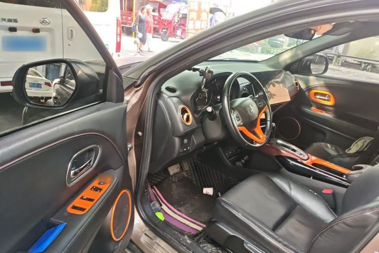 Used Honda XR-V 2015 1.8L VTi CVT Luxury Edition Driver Seat