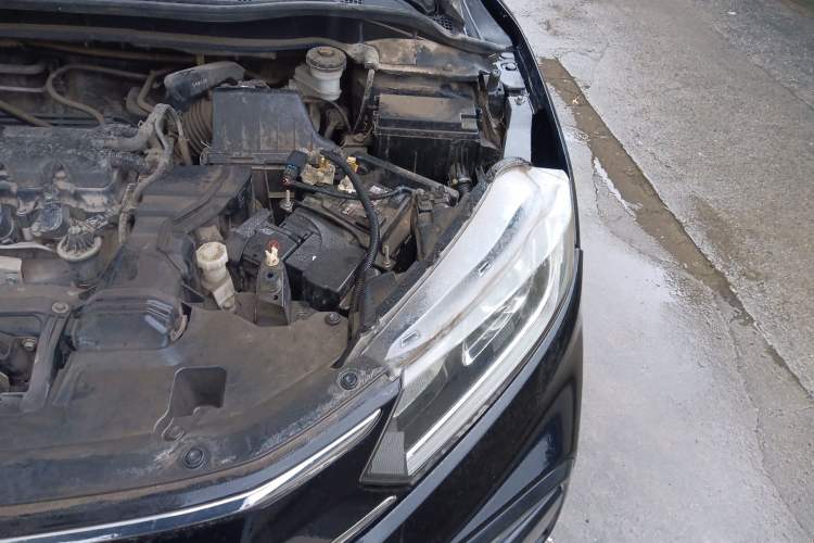Used Honda XR-V 2015 1.8L EXi CVT Comfort Version Engine Bay Left