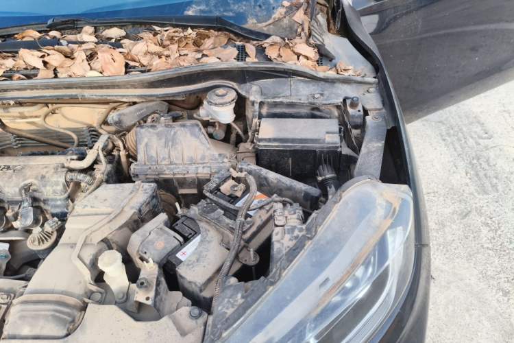 Used Honda XR-V 2015 1.8L EXi CVT Comfort Version Engine Bay Left