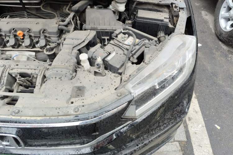 Used Honda XR-V 2015 1.8L EXi CVT Comfort Version Engine Bay Left