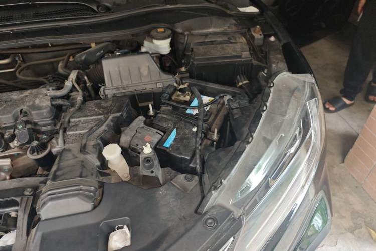 Used Honda XR-V 2015 1.8L VTi CVT Luxury Edition Engine Bay Left