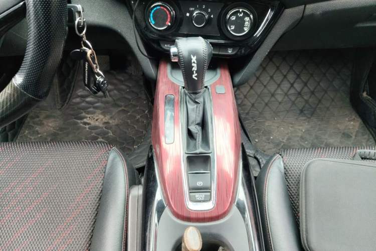 Used Honda XR-V 2015 1.8L EXi CVT Comfort Version Gear Lever