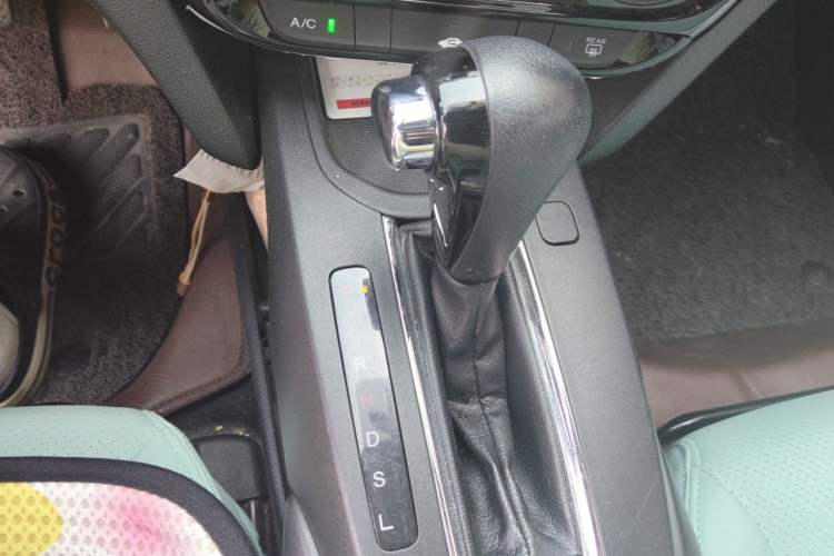Used Honda XR-V 2015 1.5L LXi CVT Classic Edition Gear Lever