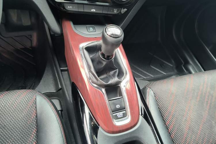 Used Honda XR-V 2015 1.8L EXi Manual Comfort Edition Gear Lever