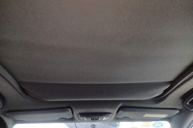 Used Honda XR-V 2015 1.8L EXi CVT Comfort Version Headliner