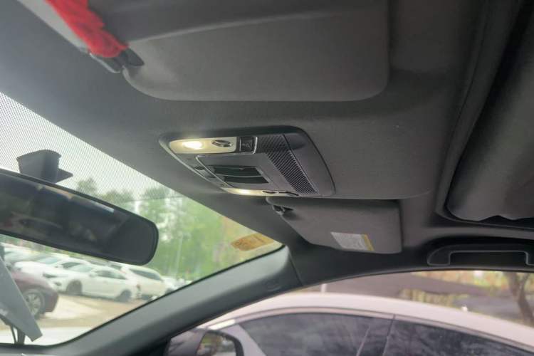 Used Honda XR-V 2015 1.8L VTi CVT Luxury Edition Headliner