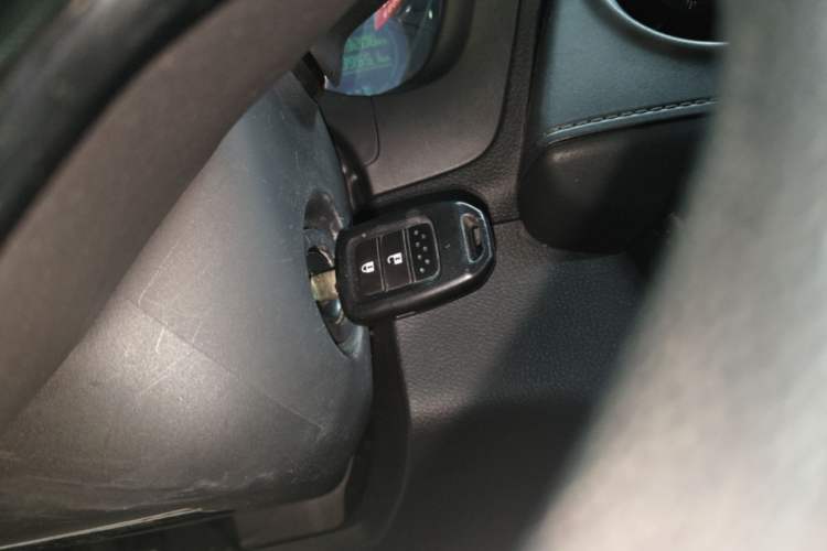 Used Honda XR-V 2015 1.8L EXi CVT Comfort Version Interior 1