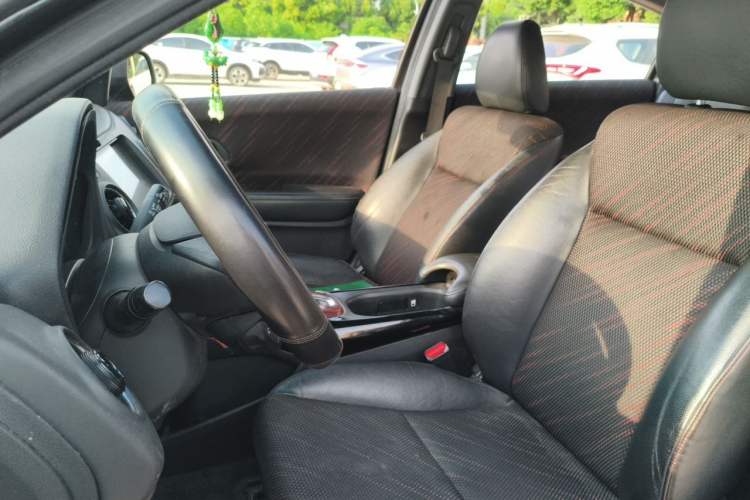 Used Honda XR-V 2015 1.8L EXi CVT Comfort Version Left Front Seat