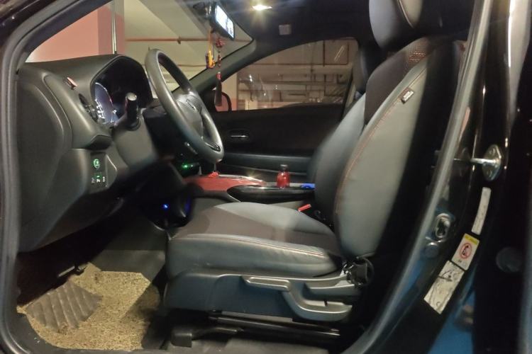 Used Honda XR-V 2015 1.8L EXi CVT Comfort Version Left Front Seat