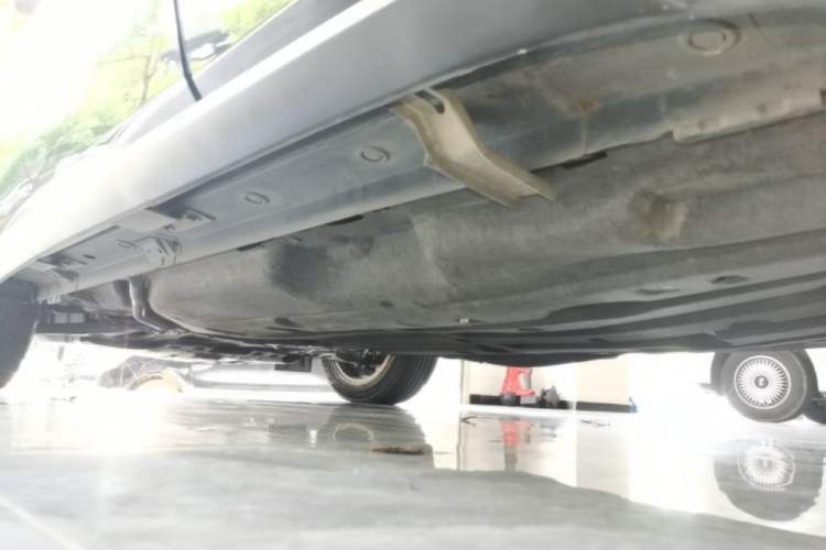Used Honda XR-V 2015 1.8L VTi CVT Luxury Edition Left Side Sill