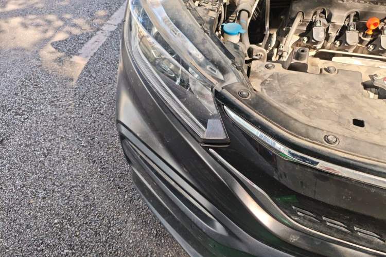 Used Honda XR-V 2015 1.8L VTi CVT Luxury Edition Right Front Headlight