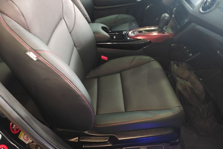 Used Honda XR-V 2015 1.8L VTi CVT Luxury Edition Right Front Seat