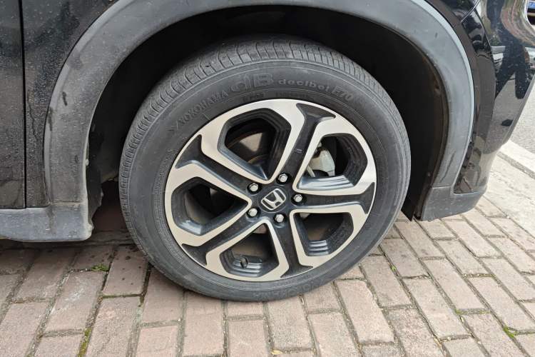Used Honda XR-V 2015 1.8L EXi CVT Comfort Version Right Front Wheel Hub
