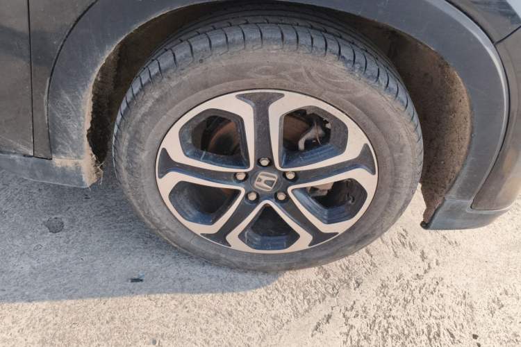Used Honda XR-V 2015 1.8L EXi CVT Comfort Version Right Front Wheel Hub