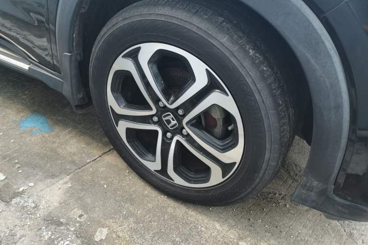 Used Honda XR-V 2015 1.8L EXi CVT Comfort Version Right Front Wheel Hub