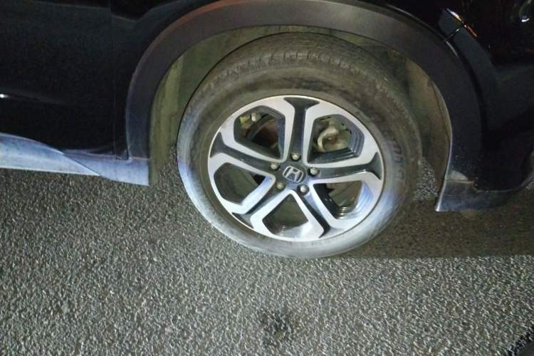 Used Honda XR-V 2015 1.8L VTi CVT Luxury Edition Right Front Wheel Hub