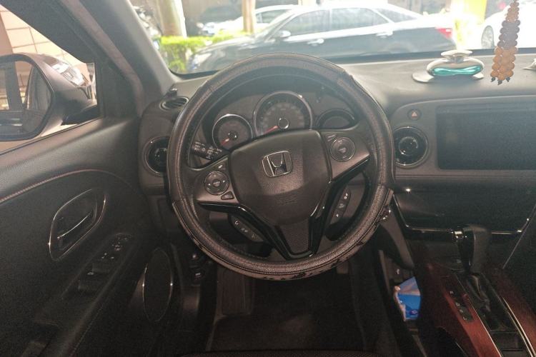 Used Honda XR-V 2015 1.8L VTi CVT Luxury Edition Steering Wheel