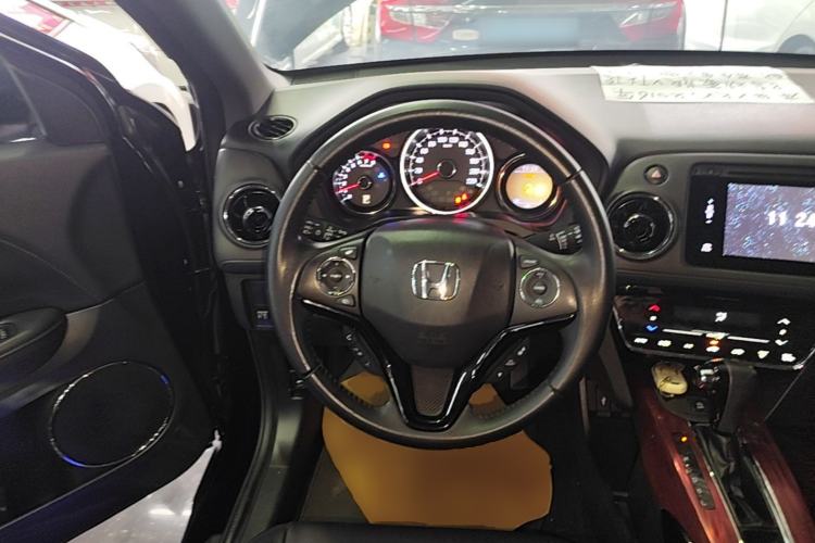 Used Honda XR-V 2015 1.8L VTi CVT Luxury Edition Steering Wheel