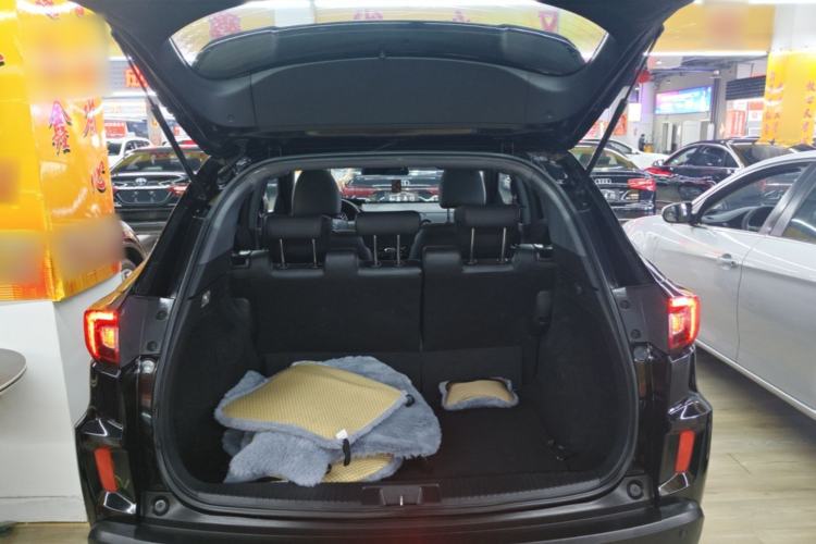 Used Honda XR-V 2015 1.8L EXi CVT Comfort Version Trunk