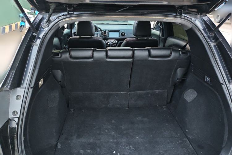 Used Honda XR-V 2015 1.8L EXi CVT Comfort Version Trunk