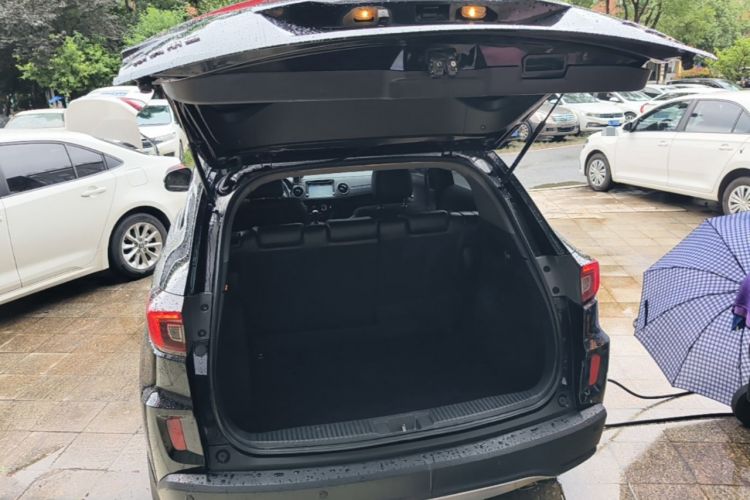 Used Honda XR-V 2015 1.8L EXi Manual Comfort Edition Trunk
