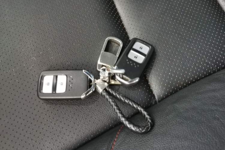 Used Honda XR-V 2015 1.8L VTi CVT Luxury Edition Vehicle Key