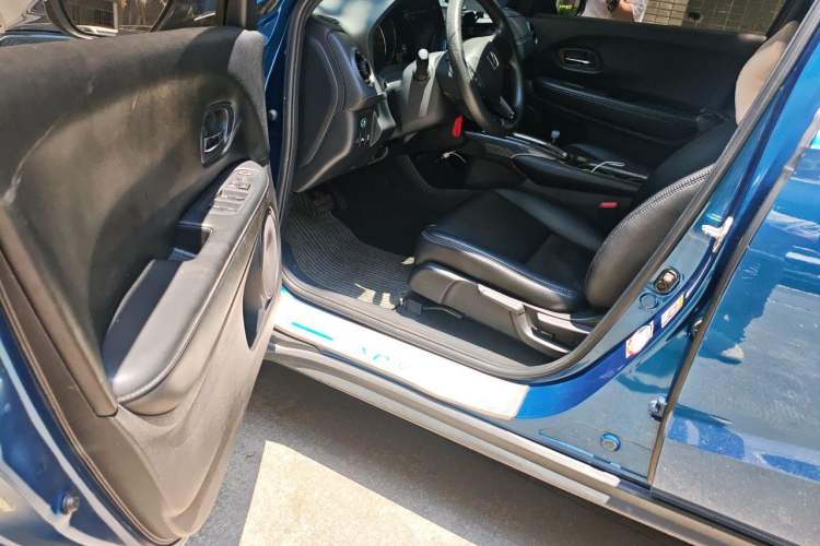 Used Honda XR-V 2015 1.5L LXi CVT Classic Edition Driver Seat