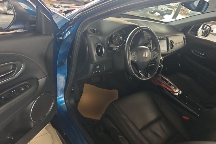 Used Honda XR-V 2015 1.8L VTi CVT Luxury Edition Driver Seat