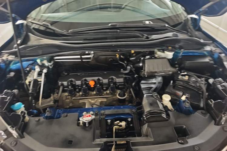 Used Honda XR-V 2015 1.8L VTi CVT Luxury Edition Engine Bay