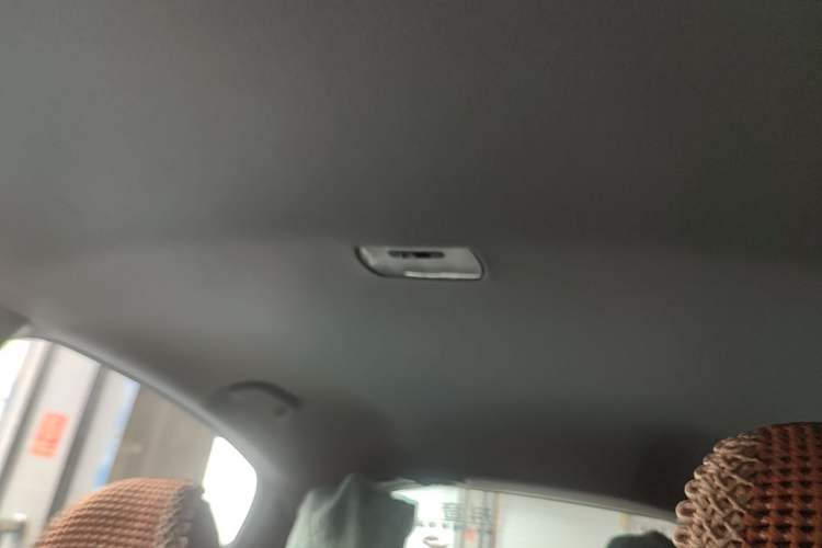 Used Honda XR-V 2015 1.5L LXi CVT Classic Edition Headliner