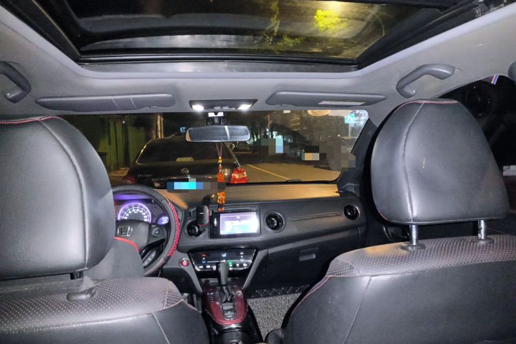 Used Honda XR-V 2015 1.8L VTi CVT Luxury Edition Headliner