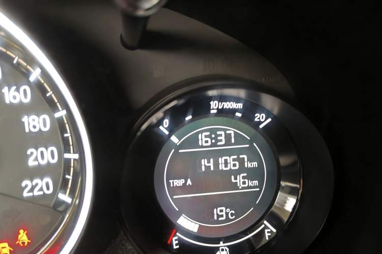 Used Honda XR-V 2015 1.5L LXi CVT Classic Edition Instrument Cluster