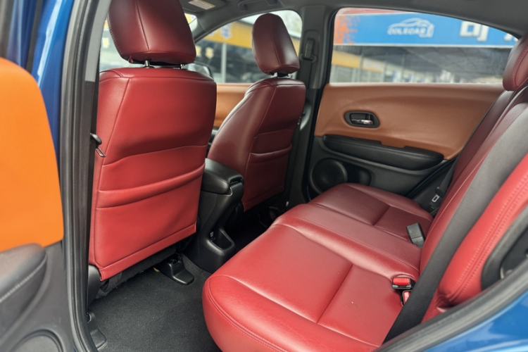 Used Honda XR-V 2015 1.5L LXi CVT Classic Edition Interior 1