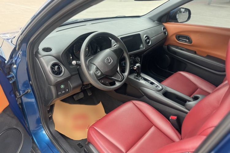 Used Honda XR-V 2015 1.5L LXi CVT Classic Edition Interior 3