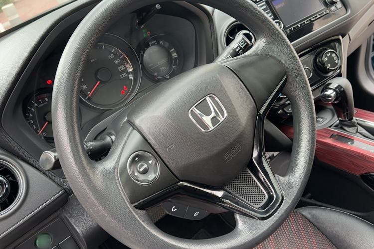 Used Honda XR-V 2015 1.8L EXi CVT Comfort Version Interior 9