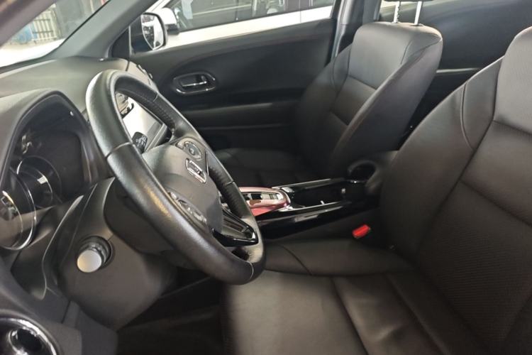 Used Honda XR-V 2015 1.8L VTi CVT Luxury Edition Left Front Seat