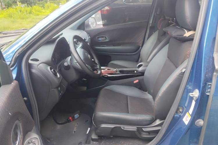 Used Honda XR-V 2015 1.8L EXi CVT Comfort Version Left Front Seat